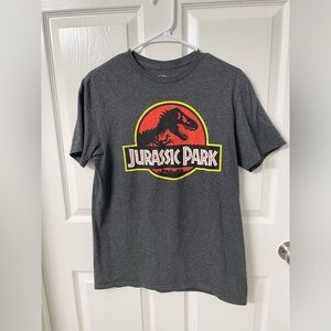 Jurassic Park Logo Graphic T-Shirt Men’s Medium Gray – Universal Studios
